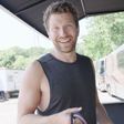 How Brett Eldredge Eats and Stays Fit on the Road