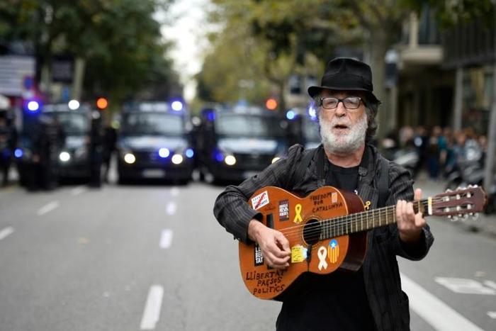 Although Barcelona returned to relative calm at the weekend, activists announced further protests on Monday