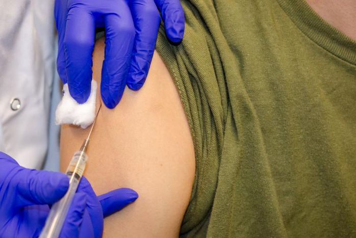 11 Flu Shot Side Effects You Should Know