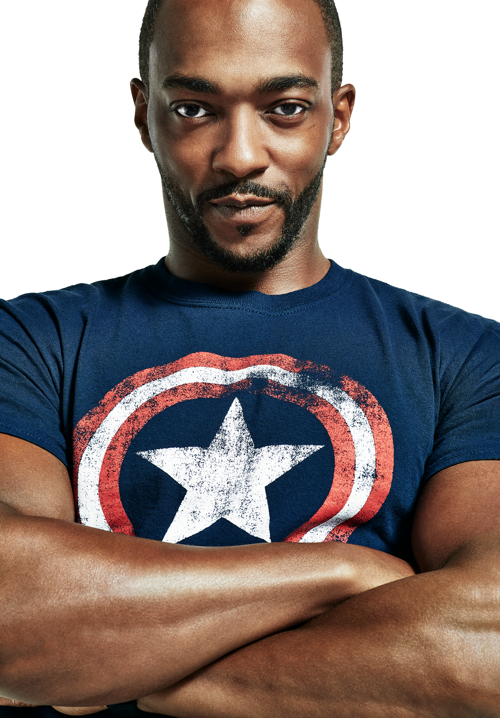 Get Anthonys Look: <a href="https://www.amazon.com/Captain-America-Mens-Avengers-T-Shirt/dp/B07CQVYQ5X" target="_blank" rel="nofollow">Marvel T-Shirt</a>