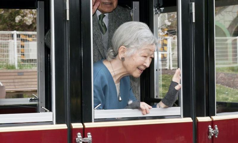 Former empress Michiko had an operation in Tokyo