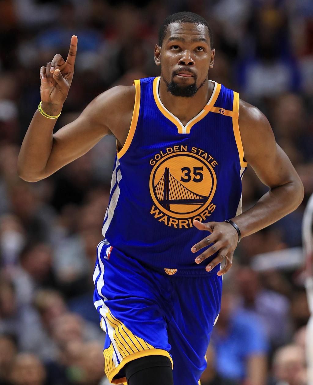 These Are the 10 Highest Paid NBA Players