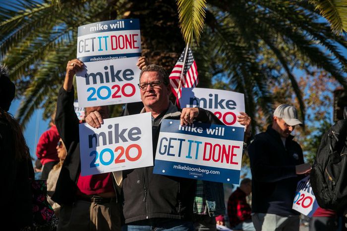 Bloomberg Is Open to Spending $1 Billion Against Trump