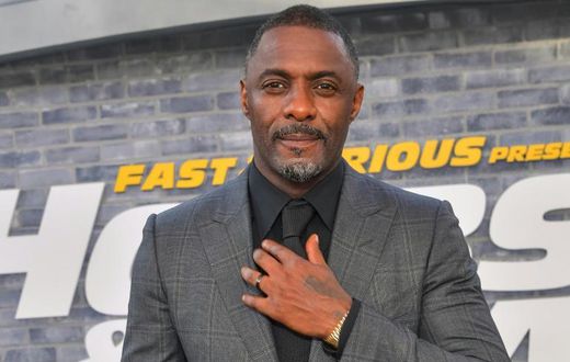 The British-born star landed in the seaside capital Freetown to a small crowd on Wednesday