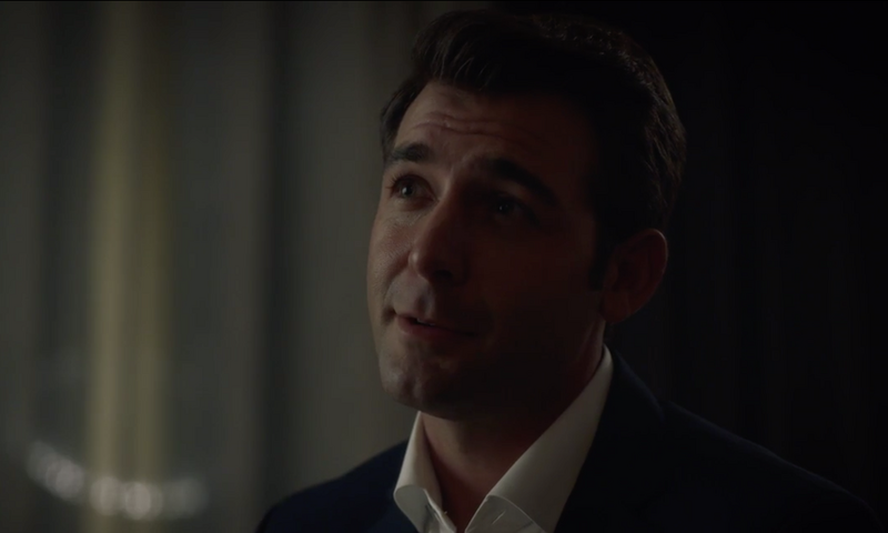 James Wolk is Watchmen's Perfect Charming Senator