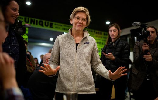 Billionaire's Letter to Warren Accuses Her of 'Warping the Facts' on Wealthy