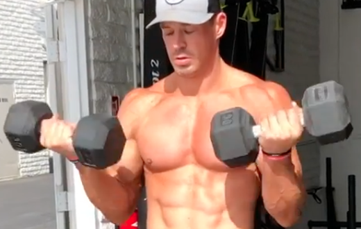 You Don't Need Go Heavy to Smash Your Upper Body