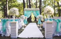 Wedding decorations (Weddings - LoveToKnow)