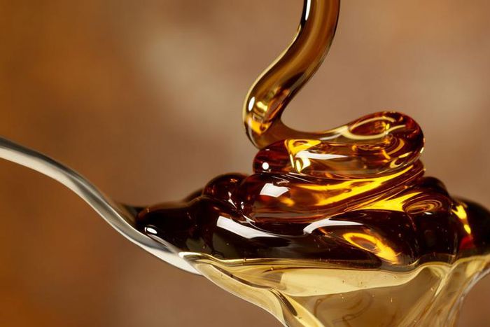 Dr. Pimple Popper Drains Surprisingly Big Cyst