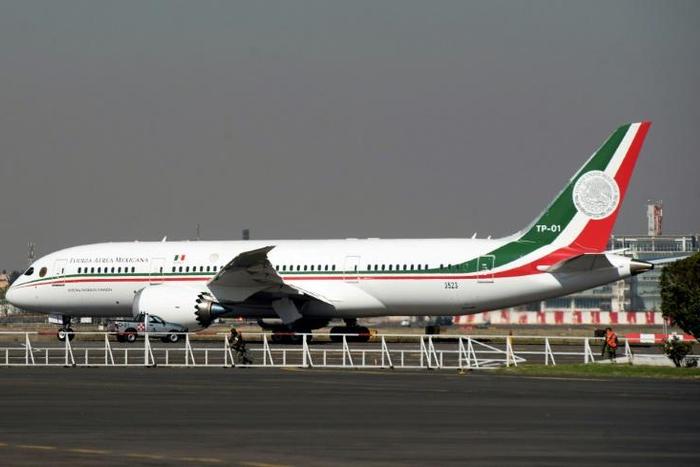 View of Mexico's presidential Boeing Dreamliner in 2018