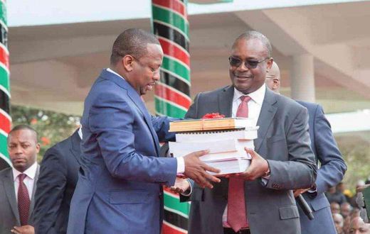 Former Nairobi Governor Evans Kidero throws shade at Mike Sonko after handing over duties to national government