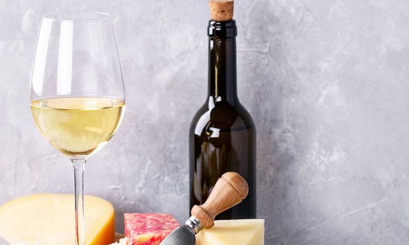 Stop Blaming Your Wine Hangovers On Sulfites, Guys