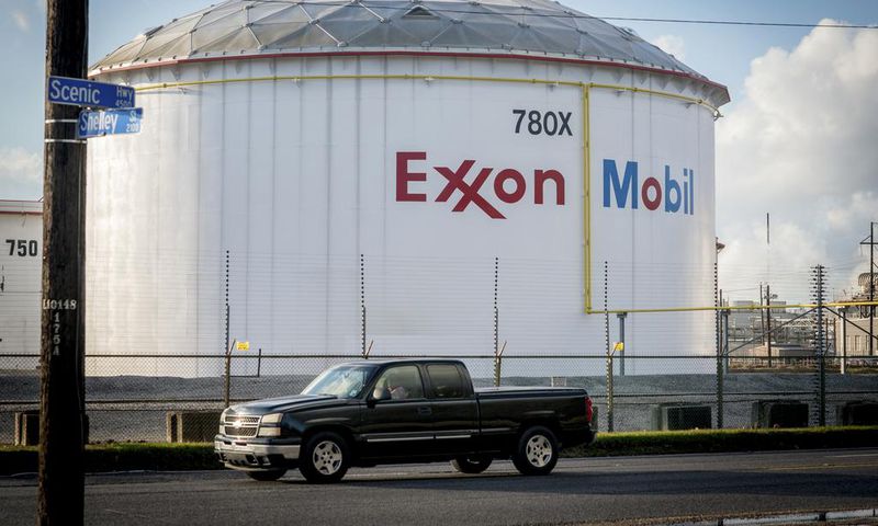Fossil Fuels on Trial: New York's Lawsuit Against Exxon Begins