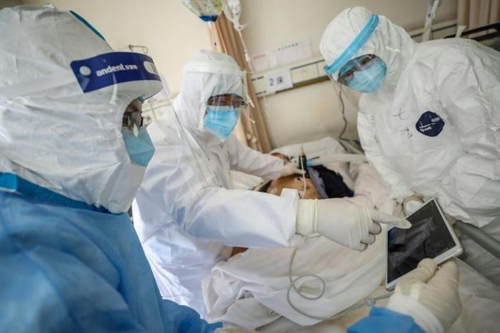 Diagnosis of the new coronavirus in China will now require sophisticated laboratory testing