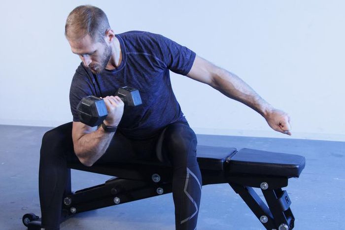 How to Do Concentration Curls the Right Way