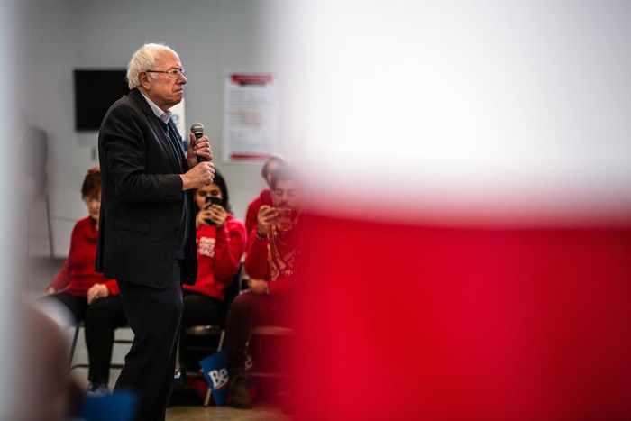 'Mom and Dad Are Fighting': Left-Wing Democrats Lament Sanders-Warren Rift