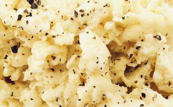 Dr. Pimple Popper Squeezes Out 'Mashed Potatoes'
