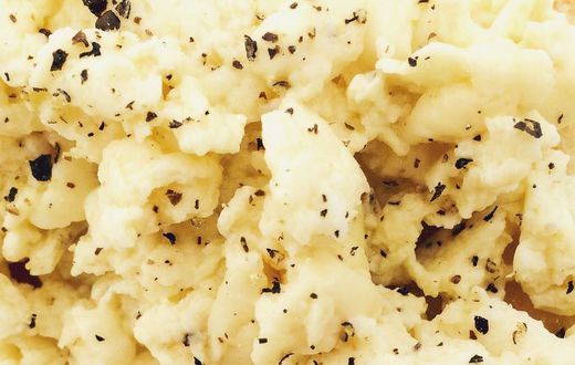 Dr. Pimple Popper Squeezes Out 'Mashed Potatoes'