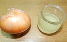 Use onion juice for thicker eyebrows