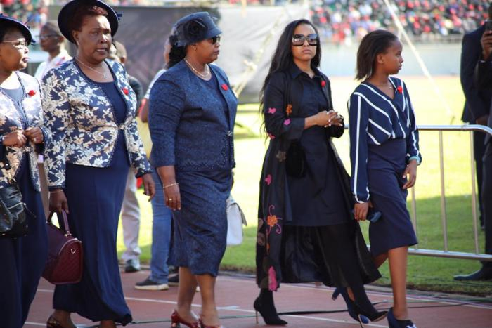 Former President Daniel Moi's children receive Bibles as part of his last wishes