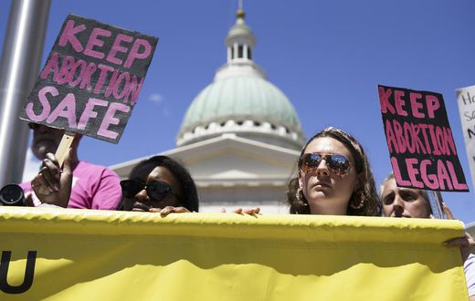 Judge Voids Trump-Backed 'Conscience Rule' for Health Workers