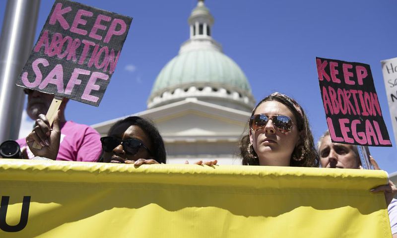 Judge Voids Trump-Backed 'Conscience Rule' for Health Workers