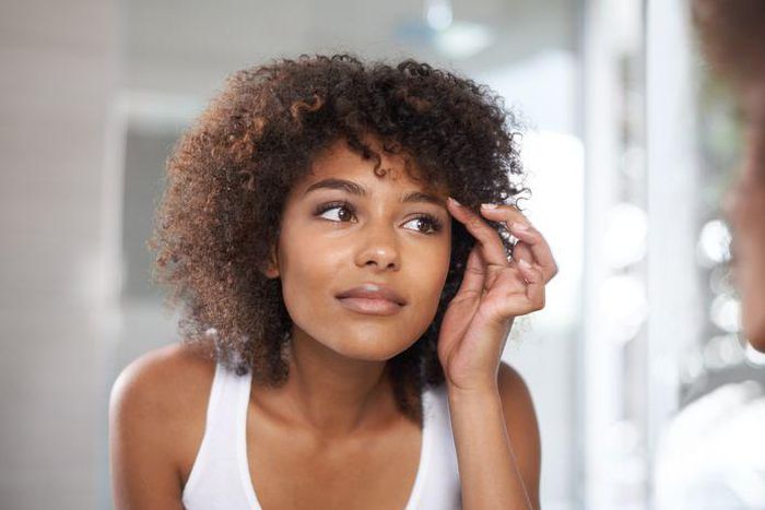 How to grow thick eyebrows (verywellhealth)