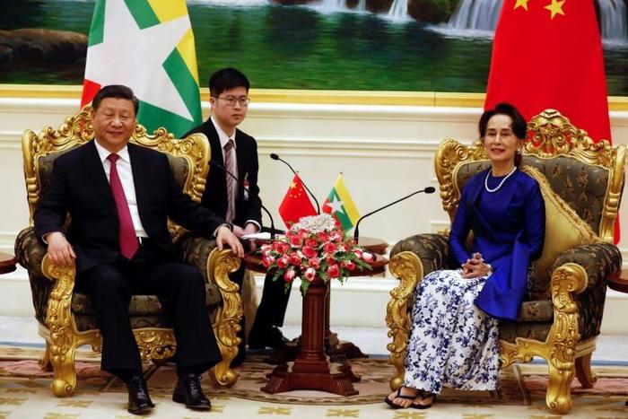 Chinese Presdient Xi Jinping called the visit a 'historical moment' for relations between the two neighbours