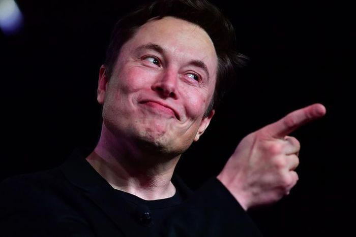 Elon Musk Likes to Ask Job Candidates This Riddle