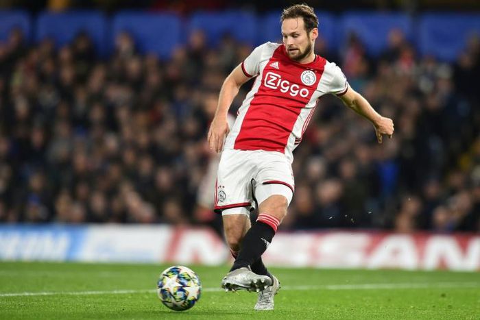Ajax's Dutch defender Daley Blind has a heart condition