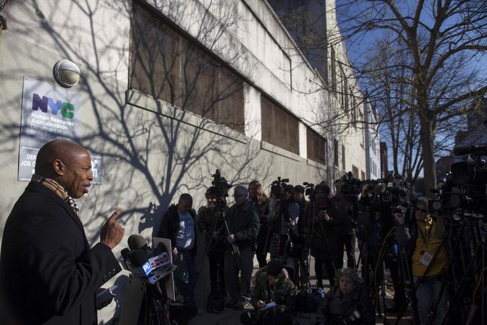 In a Crowded New York City, Should Newcomers 'Go Back to Iowa'?