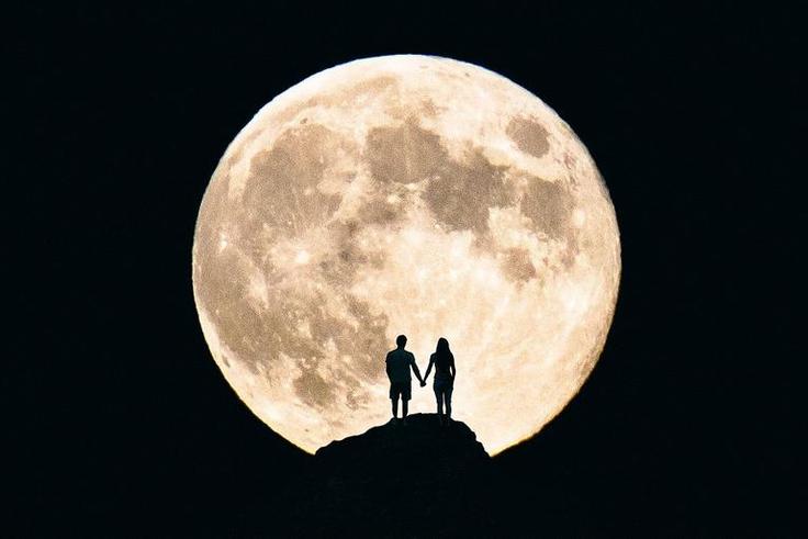 What The Full Moon In Leo Means For Your Sign