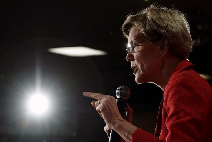 Warren Is Fighting a Two-Flank War