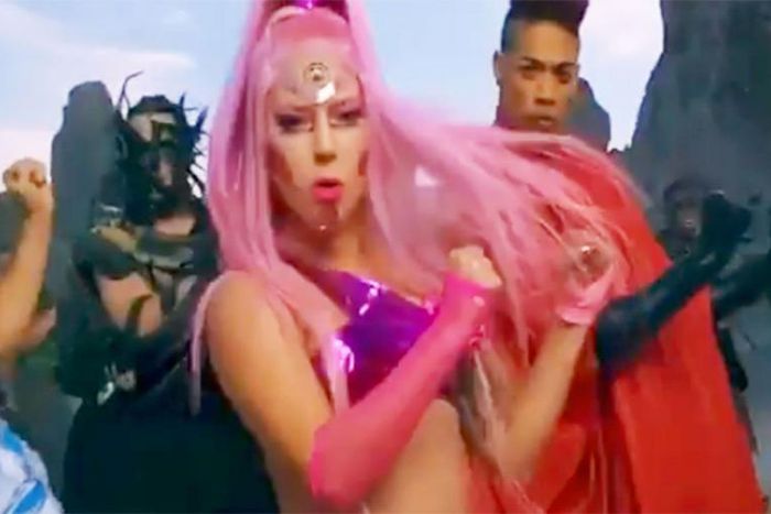 Watch Lady Gaga Flaunt Her Abs In New Music Video