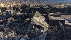 Utility to Shut Off Power to 1 Million Customers as California Fire Rages