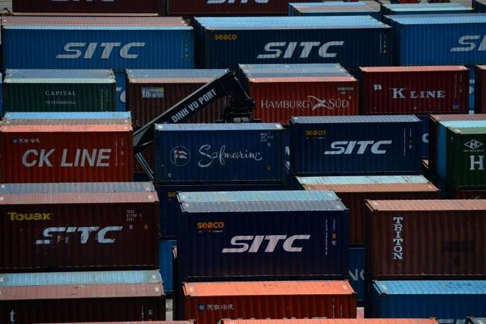 Vietnam is struggling to curb fraud in exports destined for America as manufacturers seek to dodge punishing tariffs due to the US-China trade spat by illegally using "Made in Vietnam" labels