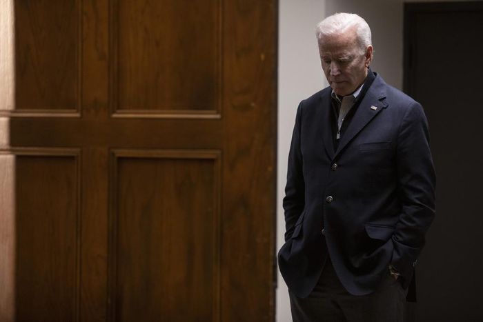 Joe Biden Trades Barbs With Voter in Iowa: 'You're a Damn Liar'