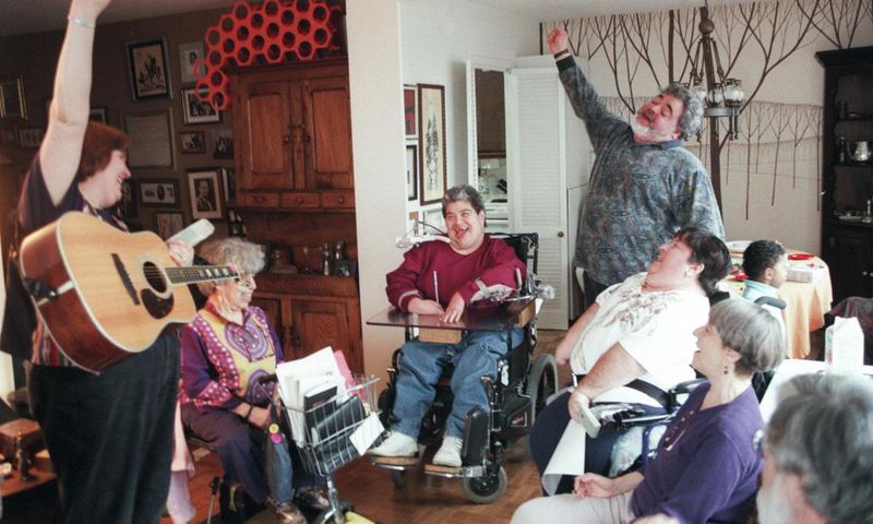 Marilyn Saviola, Disability Rights Advocate, Is Dead at 74