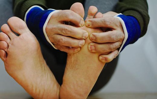 2 Steps to Solve Your Toe Pain
