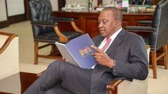 President Uhuru Kenyatta reading BBI report