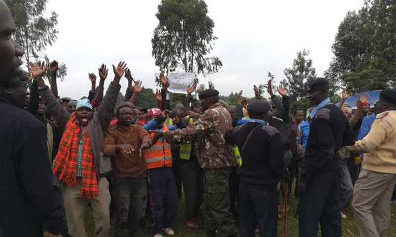 File image of a crowd at a political rally in Nyeri. Hostile mourners roughed up Kimilili MP Didmus Barasa in Kimilili, forcing him to cut short his speech