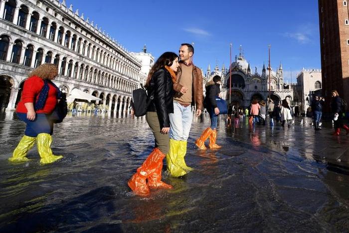 Sold for anywhere between 6-10 euros, the knee-high boots mostly used by tourists tend to leak after prolonged use meaning many are immediately discarded