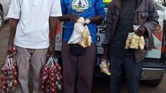 Traders arrested using banned plastic bags