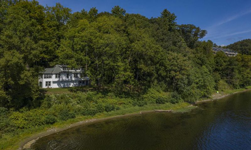 A Cabin With a Literary Pedigree