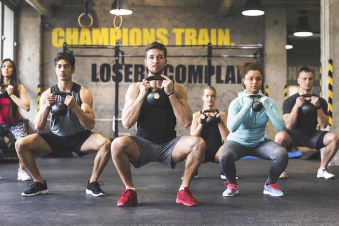 This 4-Move Leg Blast Will Crush Your Quads