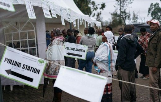 Although turnout appeared low, there were people turning out to to cast their ballots in Nairobi's Mathare slum in an election where President Uhuru Kenyatta is almost guaranteed a victory due to his opponent's withdrawal