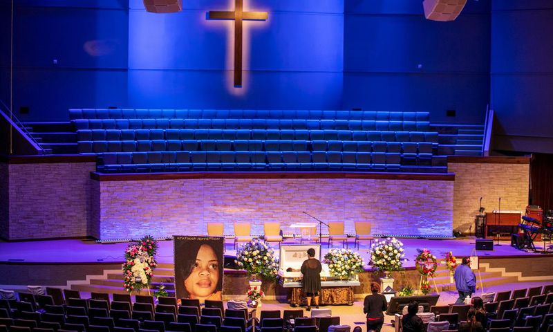 For Fort Worth Police Victim, a Funeral Full of Grief and Calls for Justice