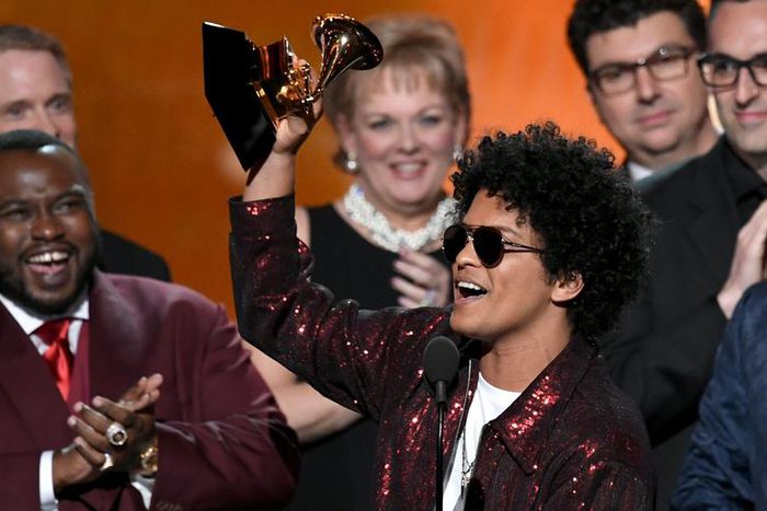 What Artists Actually Get for Winning a Grammy