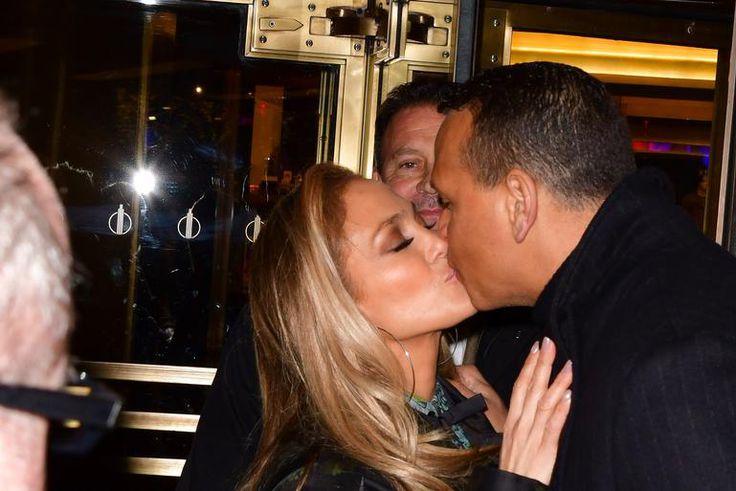 A-Rod's Reaction To J.Lo's Super Bowl Performance