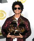 40 Famous Men You Didn’t Know Changed Their Names